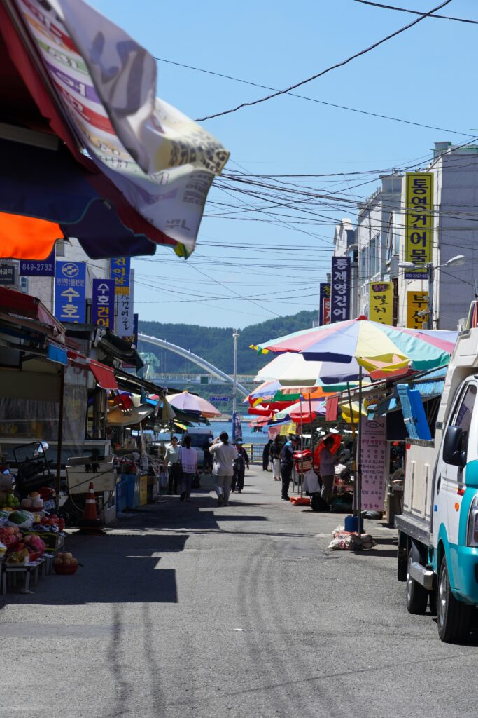 [신규 개점] 해안도로 ‘바다품 한정식’, 개업 한 달 만에 예약 대기